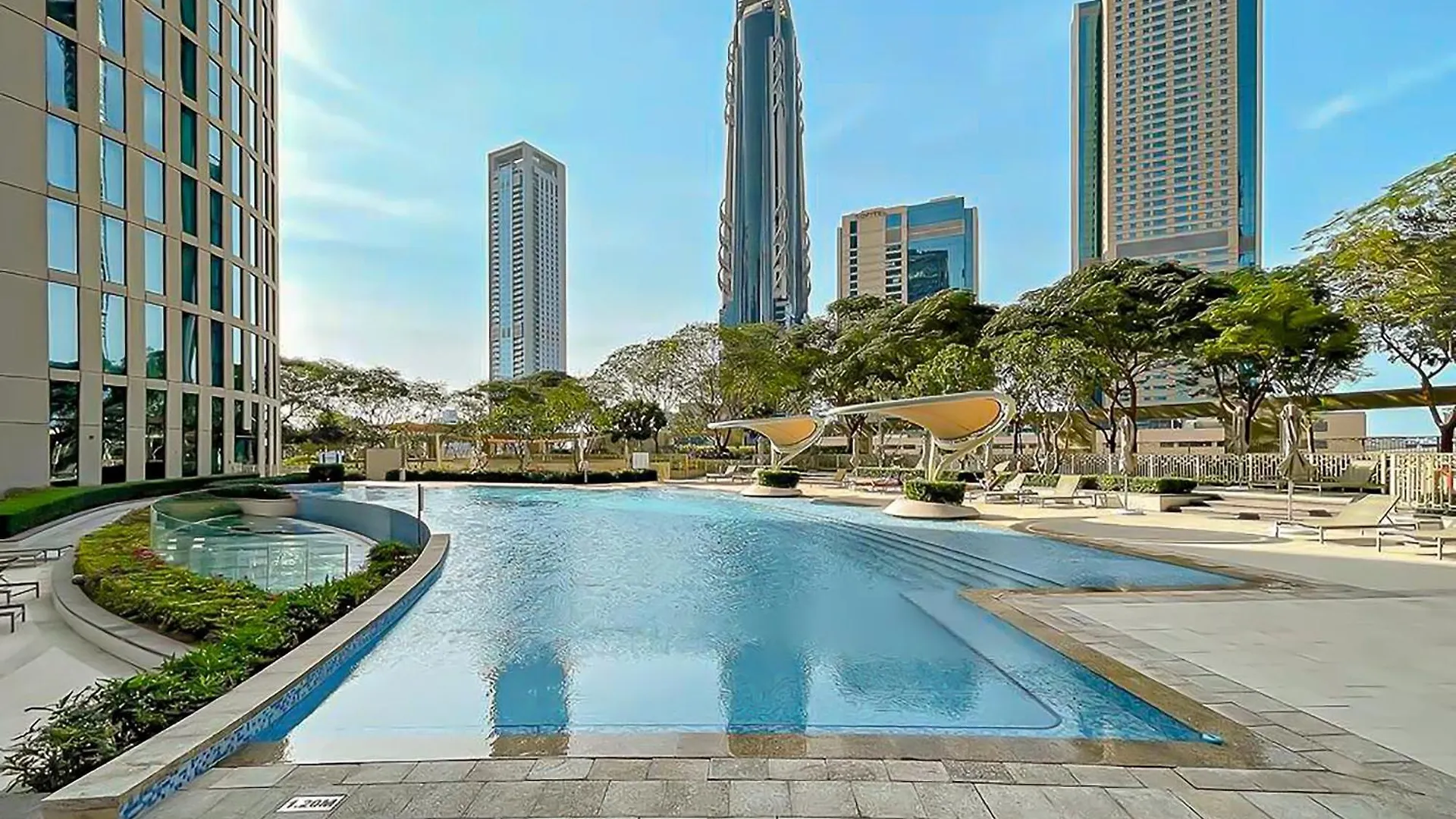 Burj Vista Luxury 2Br ,Full Burj Khalifa View ,Direct Dubai Mall & Metro Access Apartment