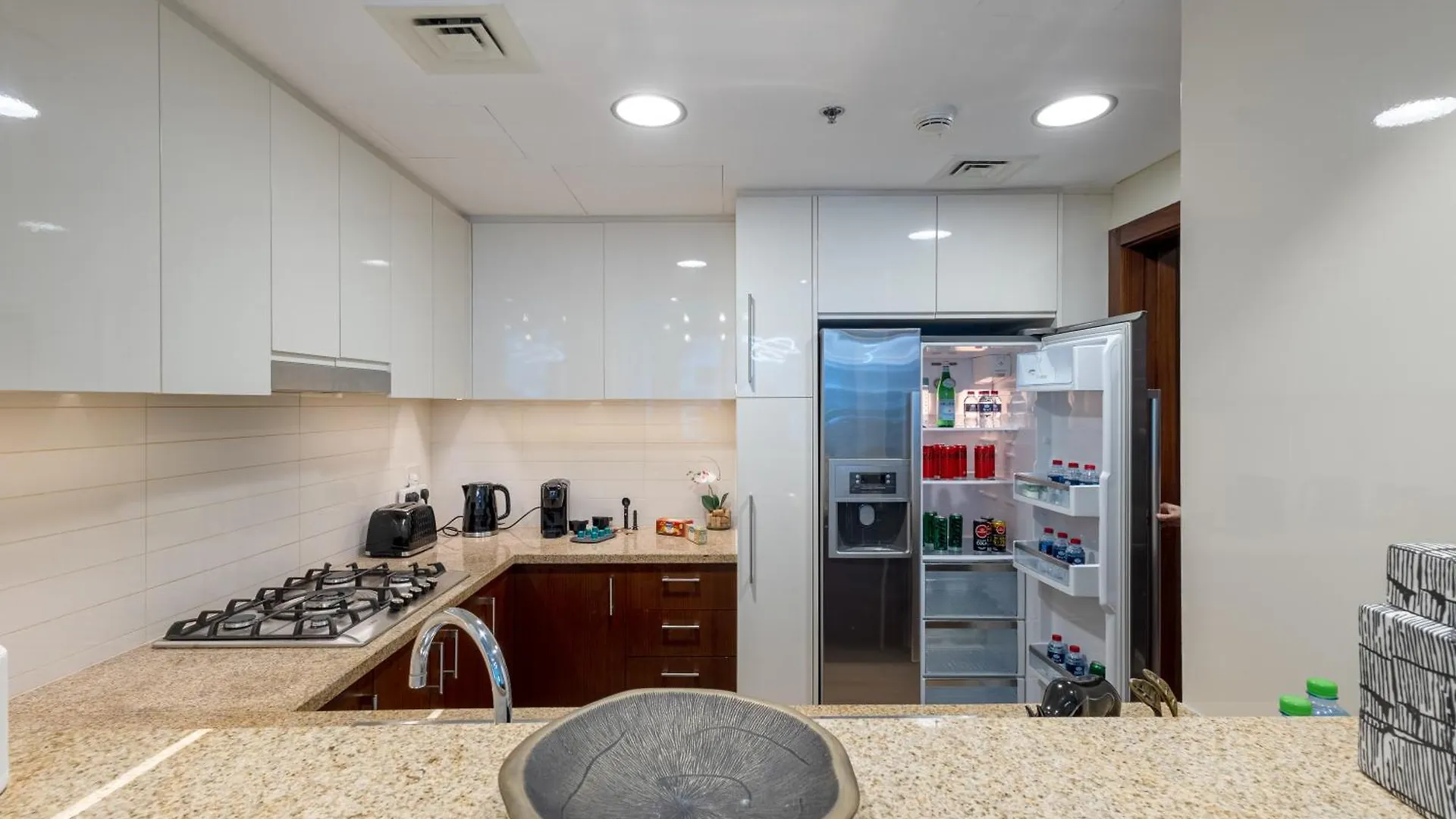 Apartment Burj Vista Luxury 2Br ,Full Burj Khalifa View ,Direct Dubai Mall & Metro Access