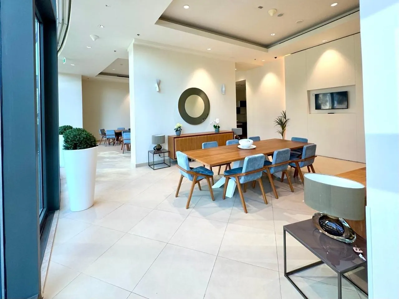 Apartment Burj Vista Luxury 2Br ,Full Burj Khalifa View ,Direct Dubai Mall & Metro Access
