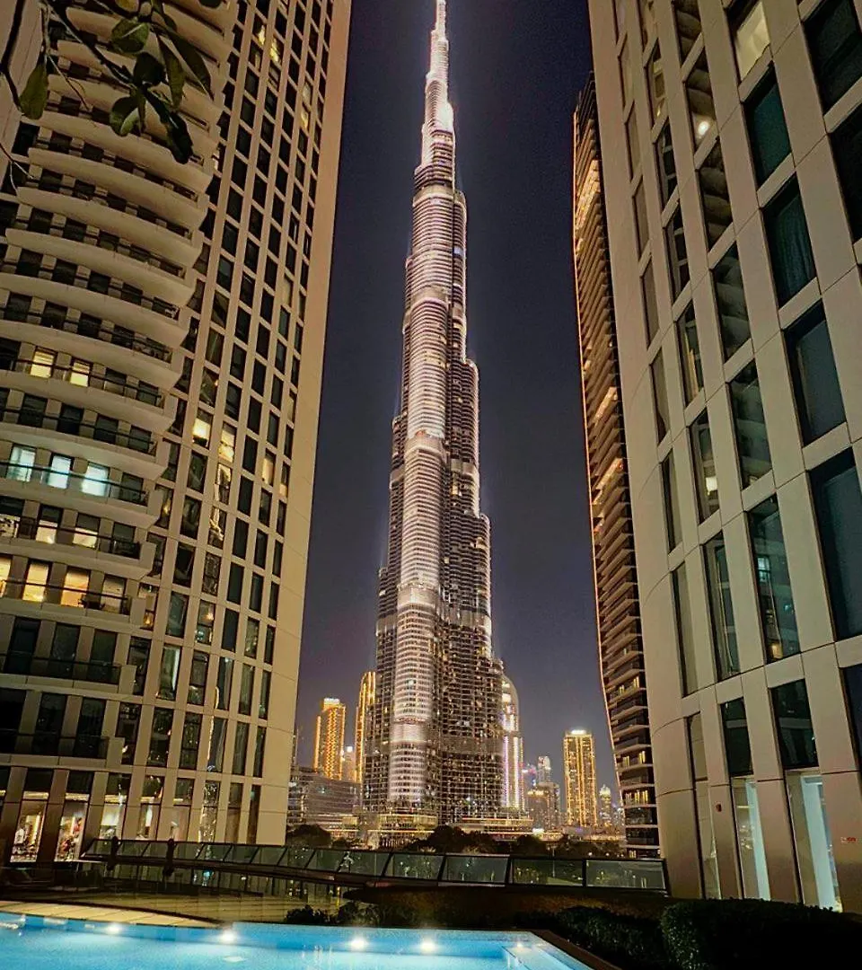 Burj Vista Luxury 2Br ,Full Burj Khalifa View ,Direct Dubai Mall & Metro Access